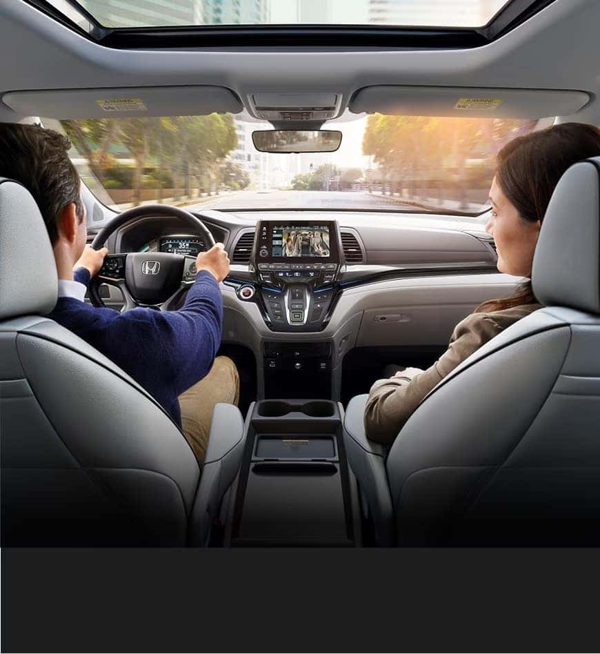 2024 Honda Odyssey vs. Chrysler Pacifica